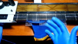 Детские носочки "Миньоны" на вязальной машине.