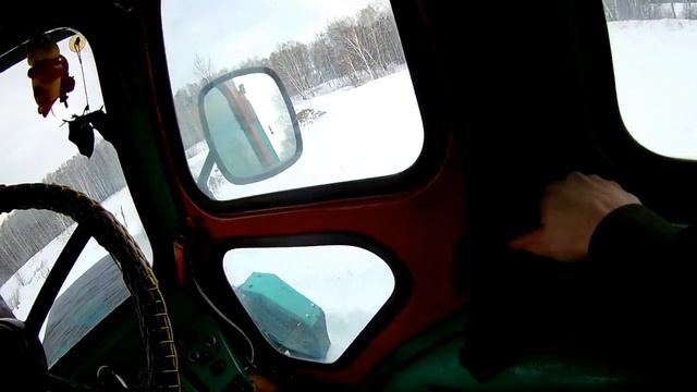 Т-40АМ в зимних условиях. смотреть онлайн