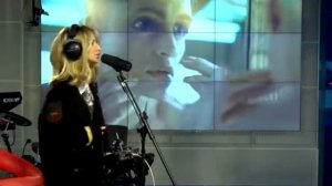 Как в вживую  поёт Лабода