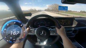 2021 Mercedes-Benz G400d (330HP) | 100-200km/h & 0-100km/h | German Autobahn | CarPerformance Media