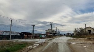 Веселовка опустела. Едем на Черное море. Отдыхающих здесь осенью нет и не будет никогда.