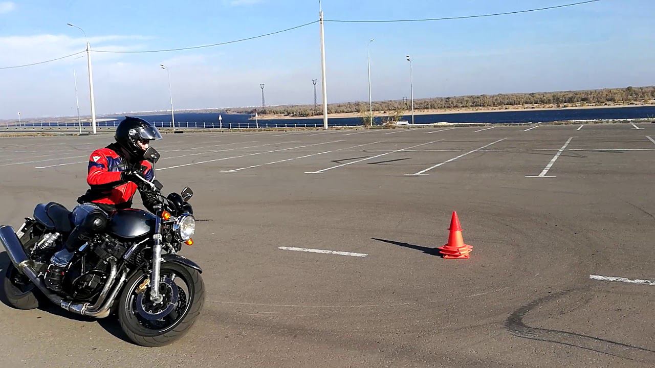 8GP/Дмитрий Петров/suzuki inazuma 400