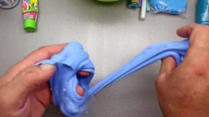 Уговорила папу сделать слайм! Показываем хороший и простой рецепт слайма