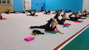 ГРУППОВАЯ тренировка по Художественной Гимнастике / Мисс Николь и её команда