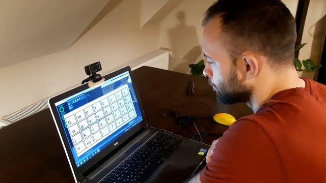 Python and OpenCV, head and eye controlled virtual keyboard смотреть онлайн