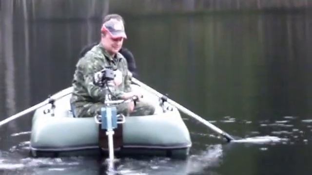 Самодельный лодочный мотор из триммера смотреть онлайн