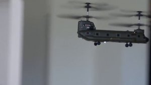 Syma S026G Mini Chinook RC Helicopter