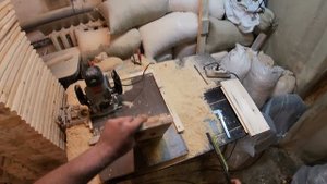 Улья своими руками. Ручки для улья. Разделительная перегородка в корпусе Рута. Доделал и собрал уль