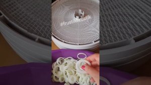 Сушим овощи на зиму в дегидраторе .