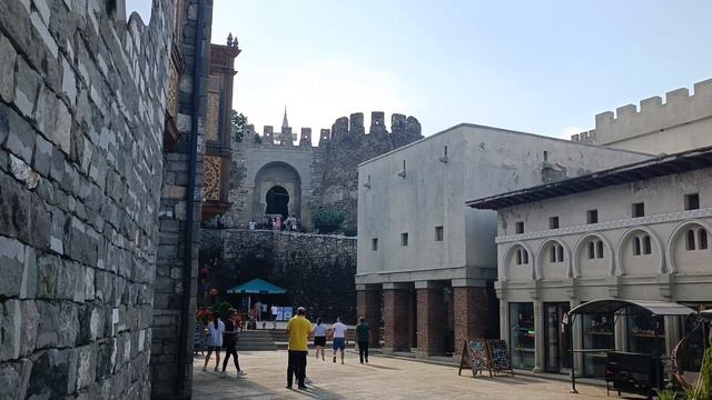 ПУТЕШЕСТВУЕМ ПО ГРУЗИИ! \ Крепость Рабат смотреть онлайн