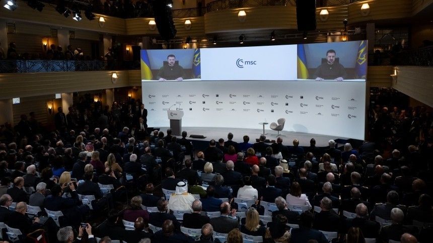 Новые мании и старые бредни: что говорили о России без России на конференции по безопасности в Мюнхе
