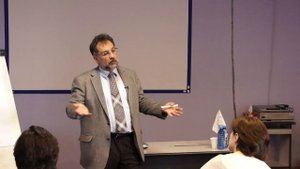 Георгий Дерлугьян. Протесты наших дней: много движений, мало достижений?