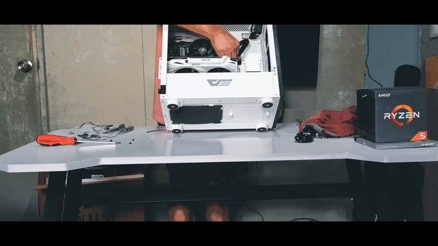 A Cinematic Timelapse Building BUDGET GAMING PC with Ryzen 5 2600 | MSI B450M Pro @ 4k смотреть онлайн