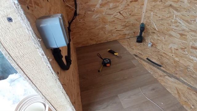 обустройство курятника часть 3, курятник готов на 98 процентов.