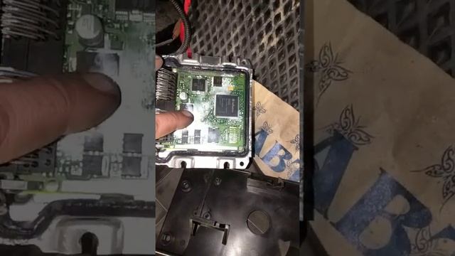 Лада приора 2 сгорел эбу двигателя смотреть онлайн