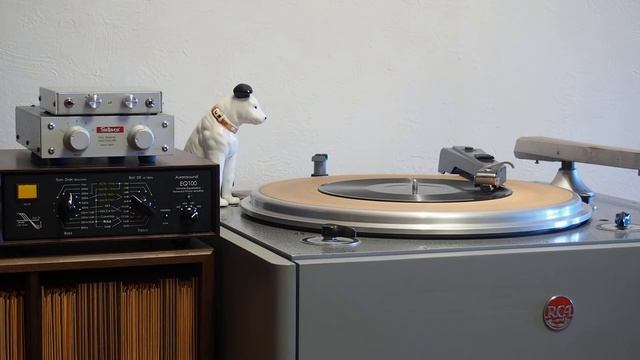 Kansas City Shuffle / Bennie Moten's Kansas City Orchestra смотреть онлайн