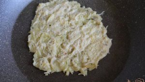 Картофельные лепешки с начинкой