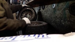 ДЕЛАЕМ   ЛЕНИВЕЦ   НА  САМОДЕЛЬНЫЙ ,  ГУСЕНИЧНЫЙ   ВЕЗДЕХОД  ..