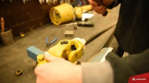 Replacing a yoke on a Walterscheid PTO-shaft | Knowledge Center | Kramp