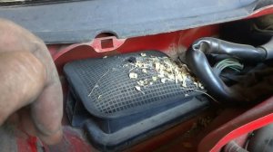 Простейший фильтр печки на Пассат Б-3. Защищаем печку от листвы и мусора.