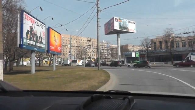 Автонакат - На круговом перекрестке Площади Мужества.