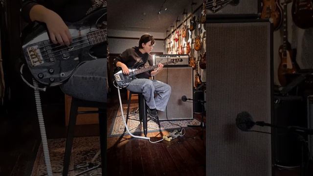 Fender Japan Boxer Series Jazz Bass Special, Black, 1989 / Played by Sasha Gavlek смотреть онлайн