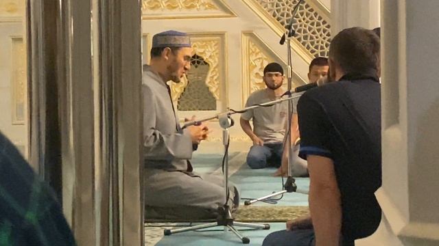 Русский принял ислам в Московской соборной  мечети смотреть онлайн