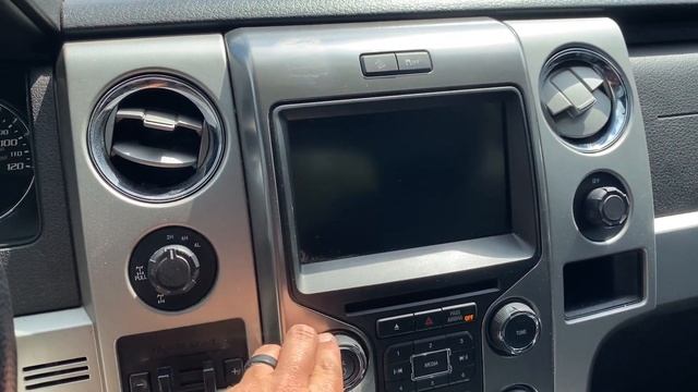 2014 Ford F-150 Crew Cab FX4 смотреть онлайн