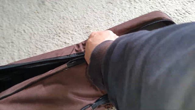 Guitar Case Unboxing & Initial Thoughts смотреть онлайн