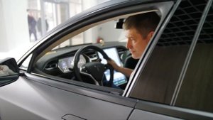 Как выбрать Tesla? На что обратить внимание? EVC Group.