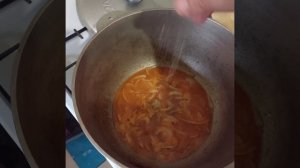 Готовим макароны с тушёнкой в казане ♨️