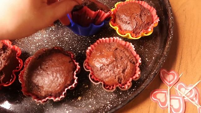 КЕКСЫ НА 14 ФЕВРАЛЯ ЗА 20 МИНУТ?УДИВИ СВОЕГО ПАРНЯ ? смотреть онлайн