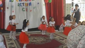 Роза! Мы - маленькие звезды! Ай, будет круто!