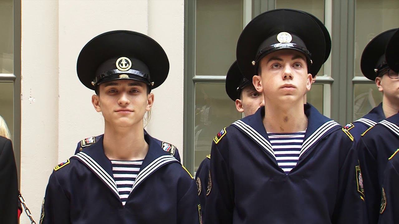Принятие присяги курсантами морского  технического колледжа им. адмирала Д.Н. Сенявина