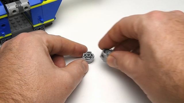 LEGO City 60317 Police Chase at the Bank - Speed Build Review смотреть онлайн