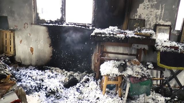 Поджог православного храма в Киеве. @r_i_s смотреть онлайн