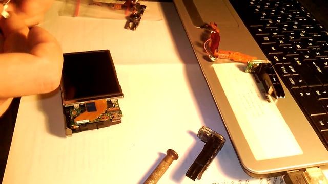 Разборка фотоаппарата Canon PowerShot A4000. Dismantling the camera Canon PowerShot A4000 смотреть онлайн