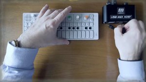 Making a Portable Wireless USB MIDI Host