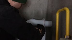 Монтаж котла Вайлант с коаксиальным дымоходом