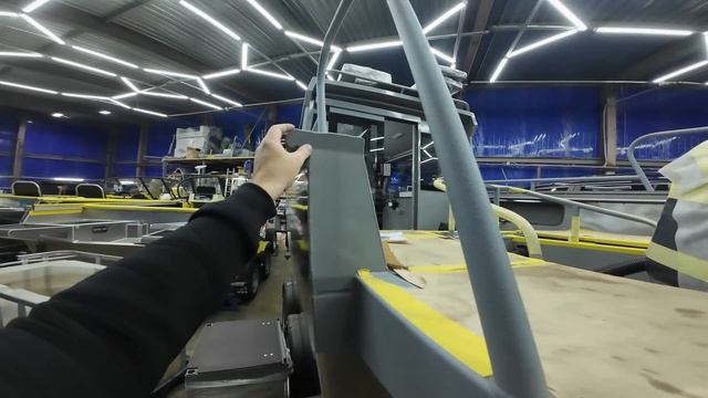 Купили ТРАКТОР, пригнал МАШИНУ, самый большой САЛЮТ 700й смотреть онлайн