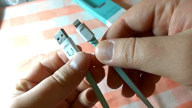 Практичный Lightning кабель USAMS для Apple устройств смотреть онлайн