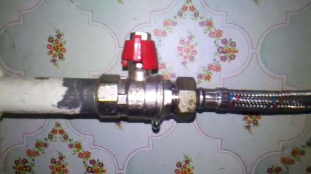 Протекание шарового карана(The flow of the ball valve) смотреть онлайн