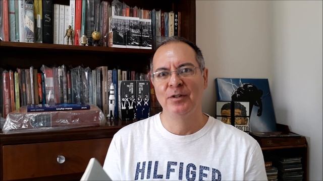 Sendo lagarta (Bruna Ferrari Faganello) | Marcelo de Oliveira смотреть онлайн