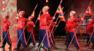 Кубанские казаки. Танец с пиками.