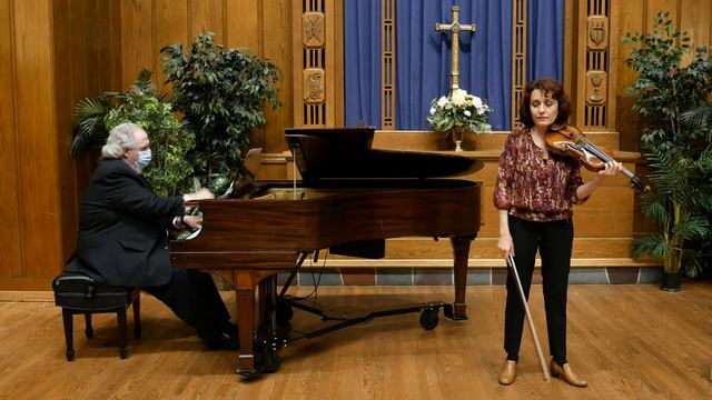 Christine Kharazian and Frank Conlon perform Edvard Baghdasaryans Nocturne