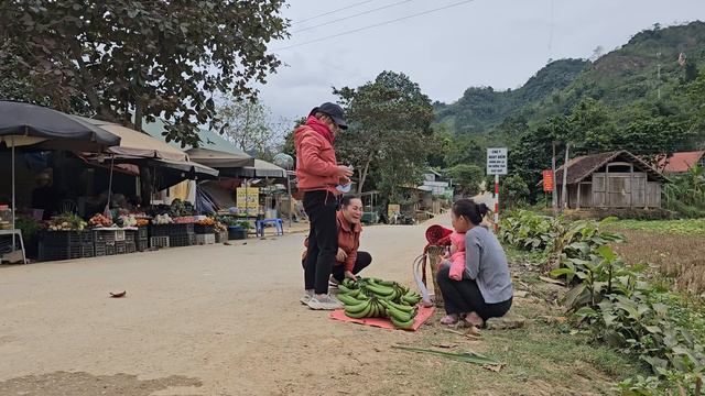 30 Days - 17 Year Old Single Mother, Harvesting Vegetables, Bananas, Squash & Gardening смотреть онлайн