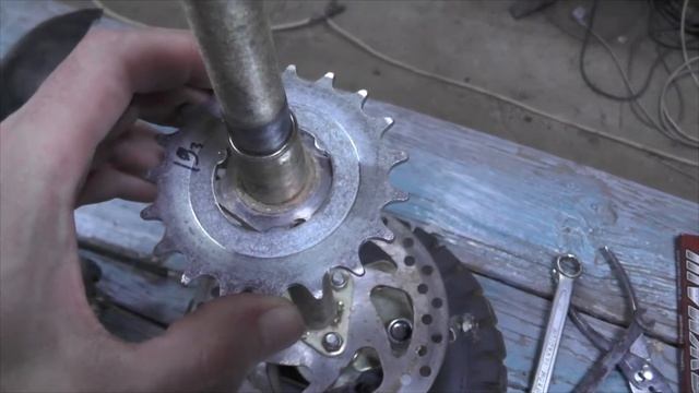 Переделываем бензиновый квадрик в электрический. смотреть онлайн