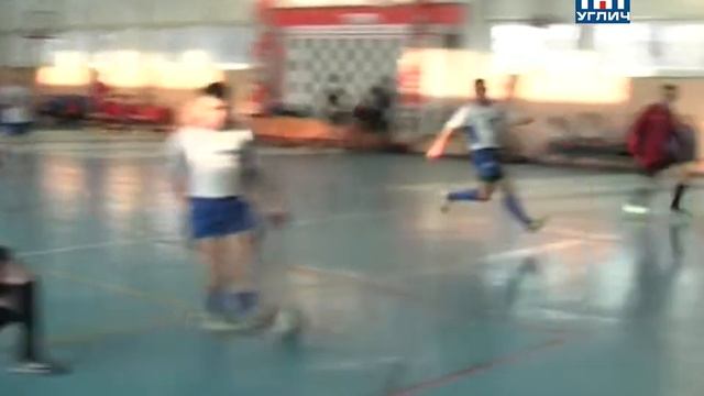 2012/02 – Спортивная панорама | Угличане на Чемпионате Ярославской области по мини–футболу смотреть онлайн