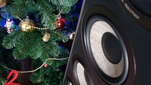 #13 Denon качает Focal Aria 936 смотреть онлайн