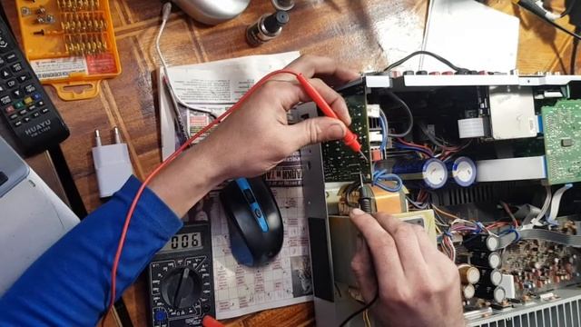 YAMAHA RX-V650 Не включается смотреть онлайн